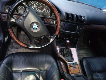 BMW E39 525i Touring manuál - 3
