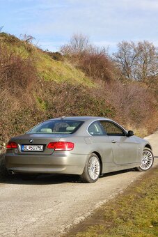 BMW 320i Coupé E92 - 3