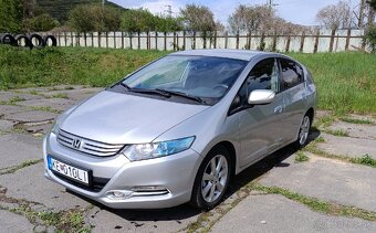 Honda insight - 3