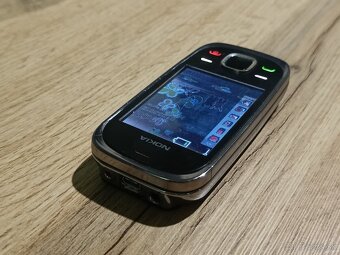 Nokia 7230 - 3