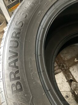 Letné pneu 235/60R18 viem aj prezuť - 3