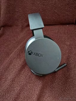 Xbox Wireless Headset - 3