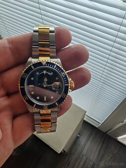 Predám krásne hodinky Rolex Submariner gold - 3