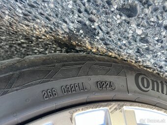 Predám pneu Continental Premium Contac 7 225/40 R18 92Y - 3