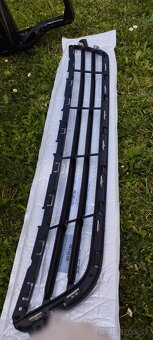 Predám nárazník na ford Mondeo mk5 - 3