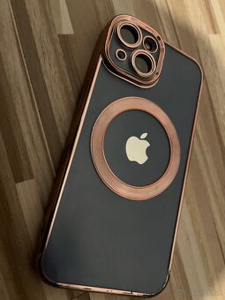 iPhone 13 - 3