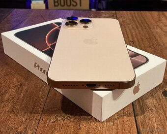 Apple iPhone 16 Pro Max + Apple Watch Ultra 2 (2024) - 3