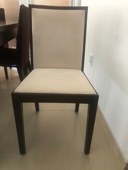 Jedálenský stôl a 6 stoličiek v rovnakom dizajne - 100 € - 3