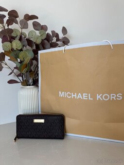 Michael Kors peňaženka - 3