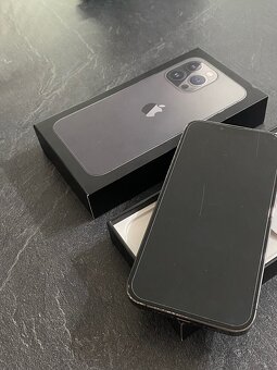 Predám iPhone 13 Pro 128 GB – Grafitový - 3
