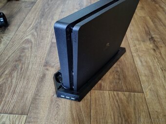 PS4 slim 1TB - 3