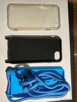 iPhone se2020 64GB - 3