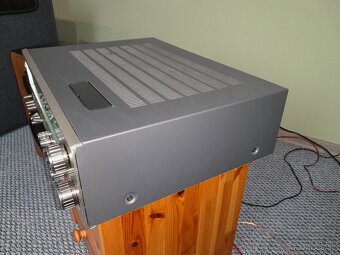 Vintage ITT HiFi 8032B Receiver - 3