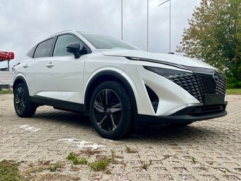 Nový Nissan Qashqai 1.3 DIG-T MHEV X-Tronic Tekna - 3