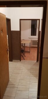 Predám 1 izb.byt - 3