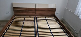 Manželská posteľ 180 x 200 cm - 3