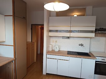 1-izbový byt v centre mesta - 3