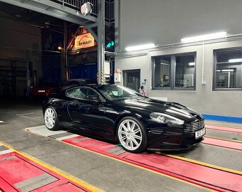 Aston Martin DBS Manual - 1 of 984 pcs - 3