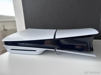 PS5 Slim s mechanikou – záruka, hry, ovládače, komplet balen - 3