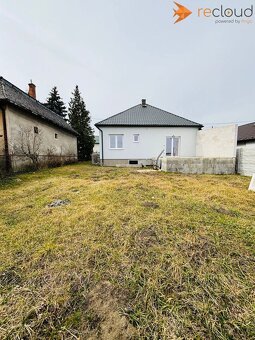 Kompletne zrekonštruovaný rodinný dom v tichej lokalite Sečo - 3