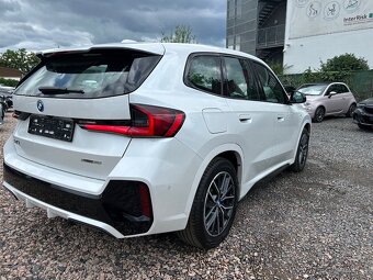 BMW iX1 xDrive M paket - elektro 230kw - 3