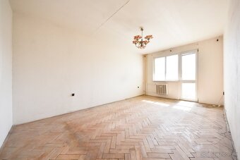 3-IZB. BYT S LOGGIOU, UL. NÁR. TRIEDA, KOŠICE-SEVER - 3