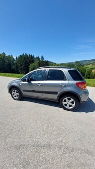 Suzuki SX4 1.6 GL 5D 4x4 Benzín - 3