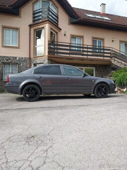 Skoda superb - 3