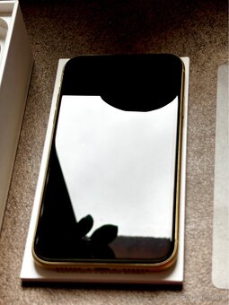 iPhone XR 64gb yellow (žltý) - 3