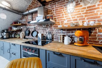 KRÁSNY LOFT NA PRENÁJOM V CENTRE MESTA, Ul. ŠTUROVÁ - 3