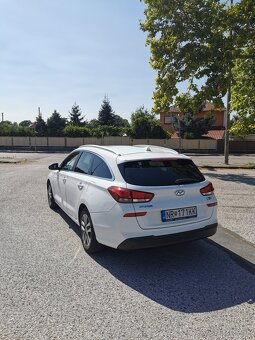 Hyundai i30 CW 1.6 CRDi - 3