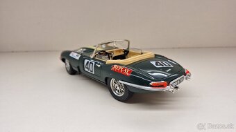 1:18 JAGUAR E CABRIO No. 40 - 3