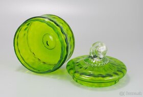 Dóza zo zeleného skla - 3