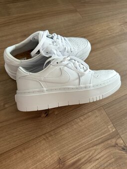 Nove teniwky Nike Jordan limitka kozene 40,5 - 3