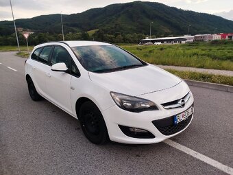 Opel Astra J 1.7 cdti Sports Tourer - 3