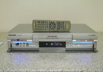S-VHS-ET videorekordér Panasonic NV-HS880. - 3