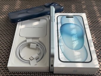 IPhone 15 128GB Blue - 3