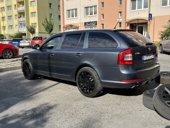 5x112 r19 235/40 letné nové - 3