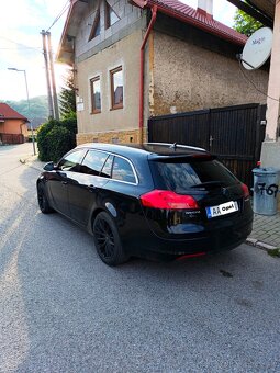 Predám Opel insignia - 3