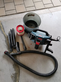Bosch Professional Aku vrtacka, Aku vysavac - 3