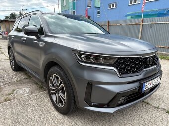 Kia Sorento 2.2 CRDi Platinum 7-miestna - 3
