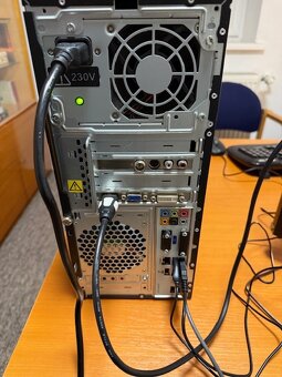 HP stolovy pocitac - 3