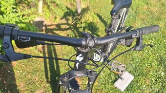 Predám bicykel Specialized - 3
