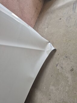 Predám kapotu bmw F30/F31/F32/F36 - 3