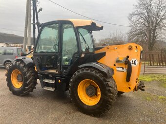 JCB Nakladač - 3