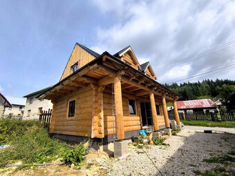 ZRUB HOLODOM ELEKTROINŠTALÁCIA, VODA, ZATEPLENÝ ŠUMIAC HOREH - 3