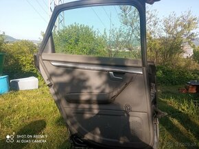 Dvere na Audi A4 b6 - 3