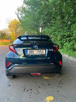 Toyota C-HR 1.8 hybrid CVT - 3