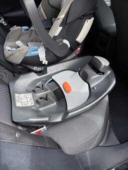 Cybex Aton 5 s isofixom - 3