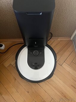Roboticky vysavac iRobit Roomba i7 - 3